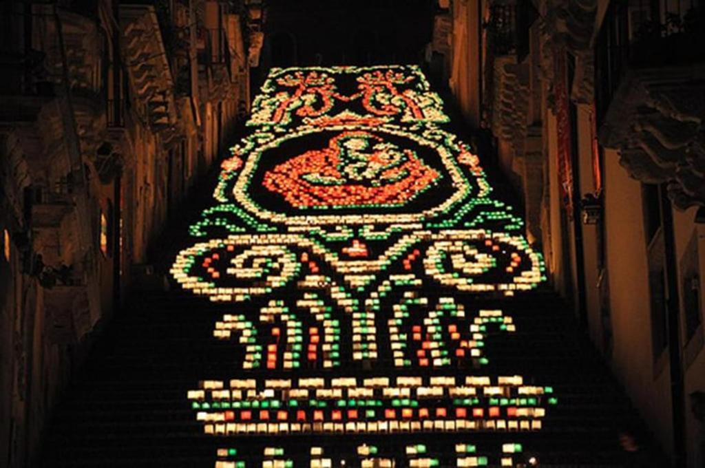 Basilico Lejlighed Caltagirone Eksteriør billede